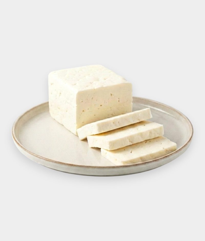 İnek sütünden tam yağlı klasik sert beyaz peynir